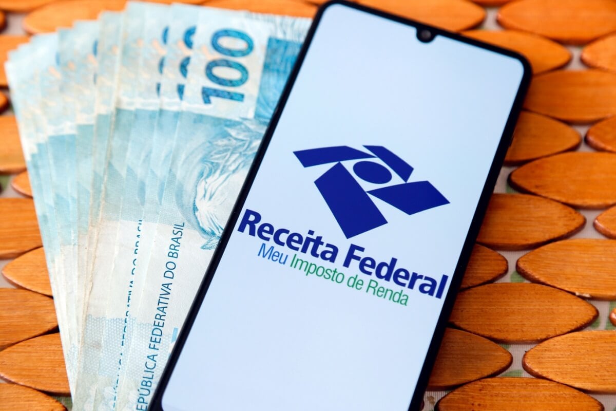 É importante cuidado ao preencher a declaração do imposto de renda (Imagem: Sidney de Almeida | Shutterstock)