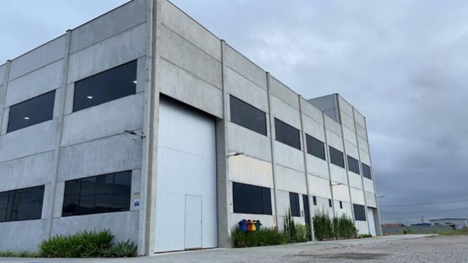 Explosão ocorreu em uma empresa de luvas em Araquari (Foto: Google Maps, Reprodução)