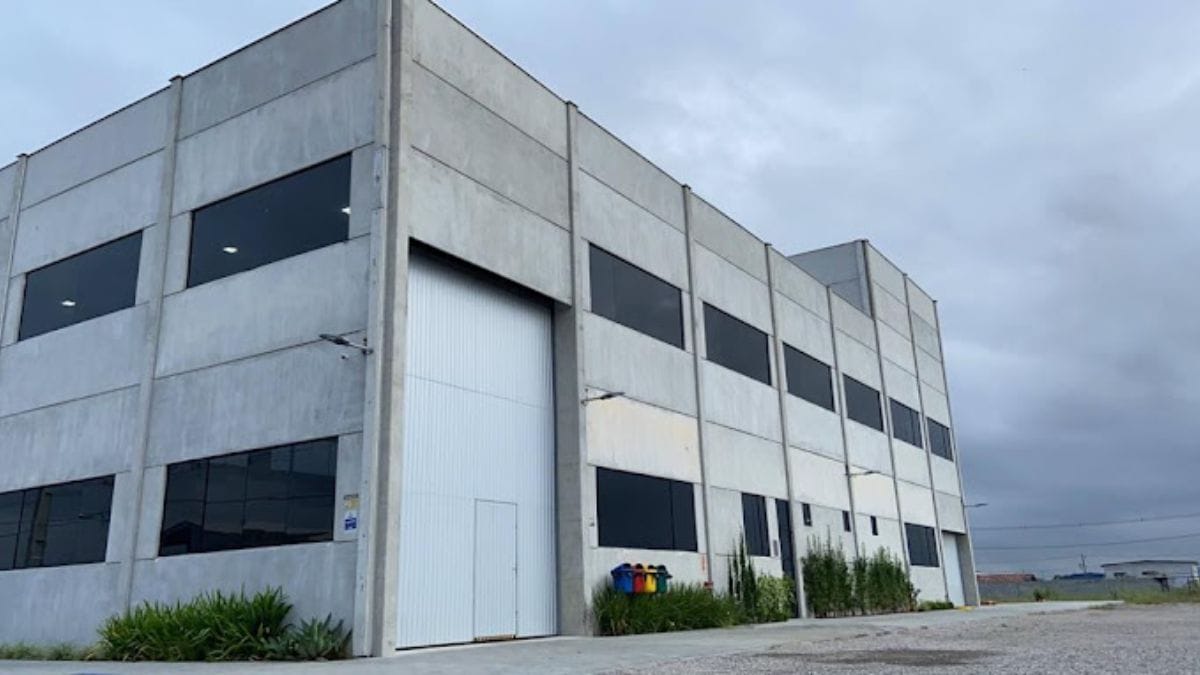 Explosão ocorreu em uma empresa de luvas em Araquari (Foto: Google Maps, Reprodução)
