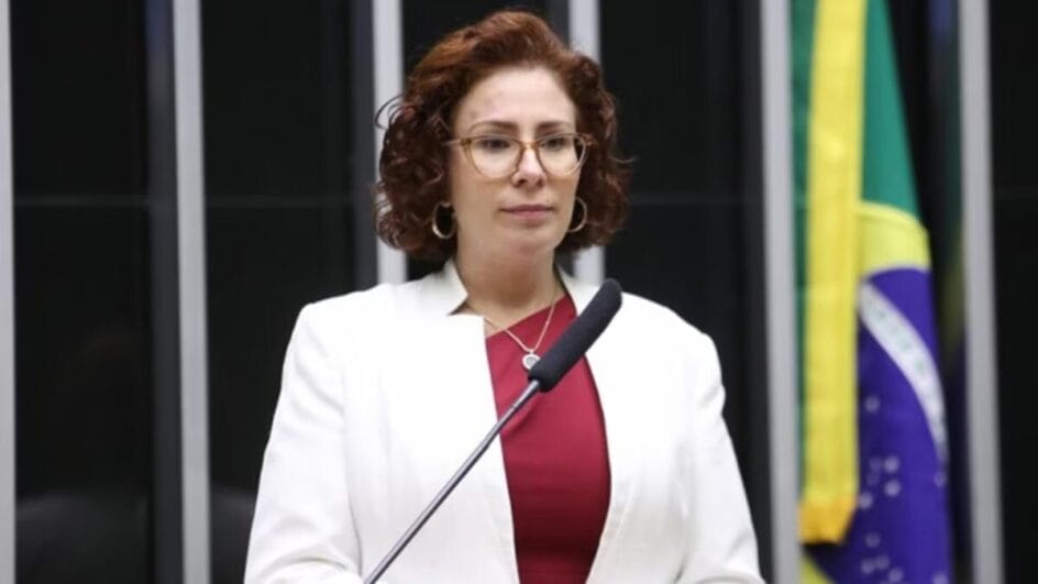 Carla Zambelli é deputada federal por SP (Foto: Zeca Ribeiro, Câmara dos Deputados, Divulgação)