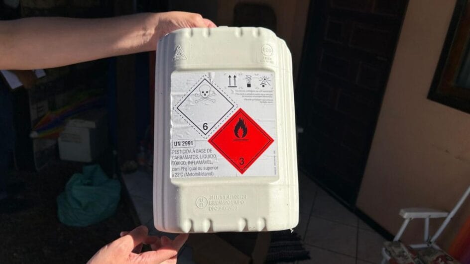 Metomil, agrotóxico altamente tóxico para humanos e animais (Foto: DIC, Divulgação)