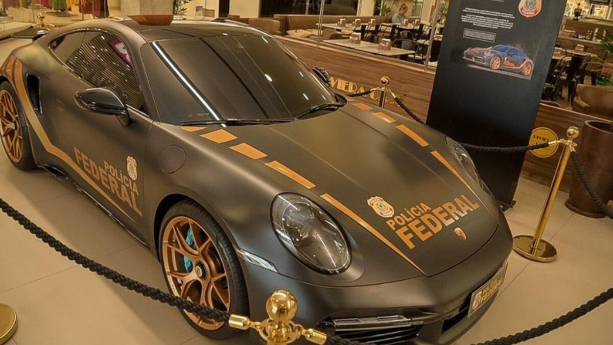 Por que um Porsche 911 que pode custar até R$ 1,7 milhão virou viatura da PF em SC