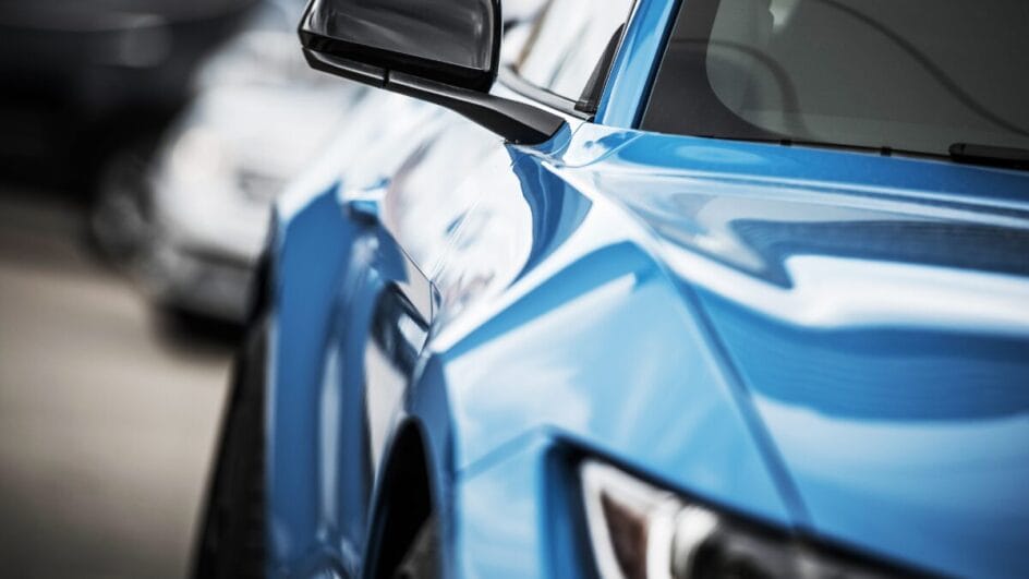 5 dicas simples e práticas para proteger a pintura do seu carro e moto