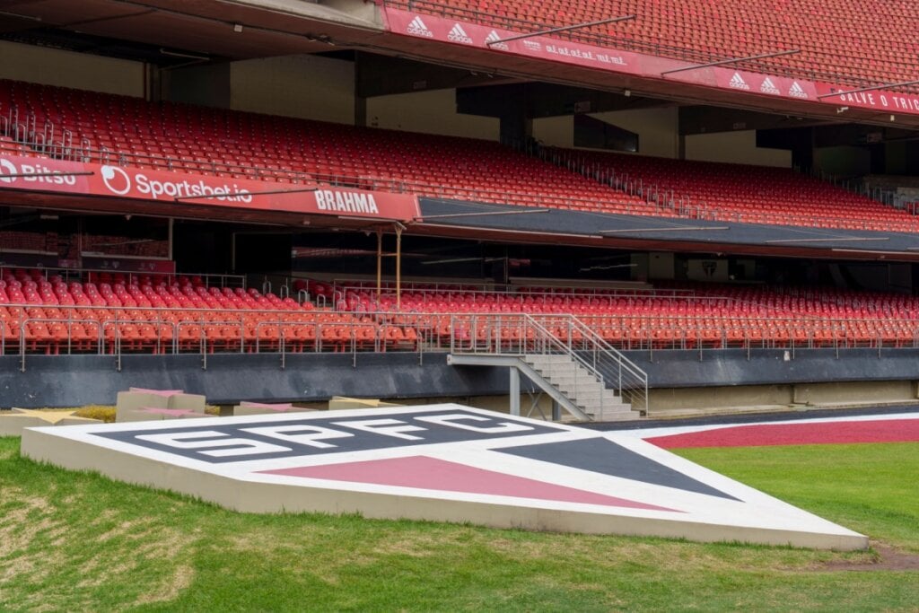 O S&atilde;o Paulo tem 6 t&iacute;tulos do Campeonato Brasileiro (Imagem: lucianospagnolribeiro | Shutterstock)