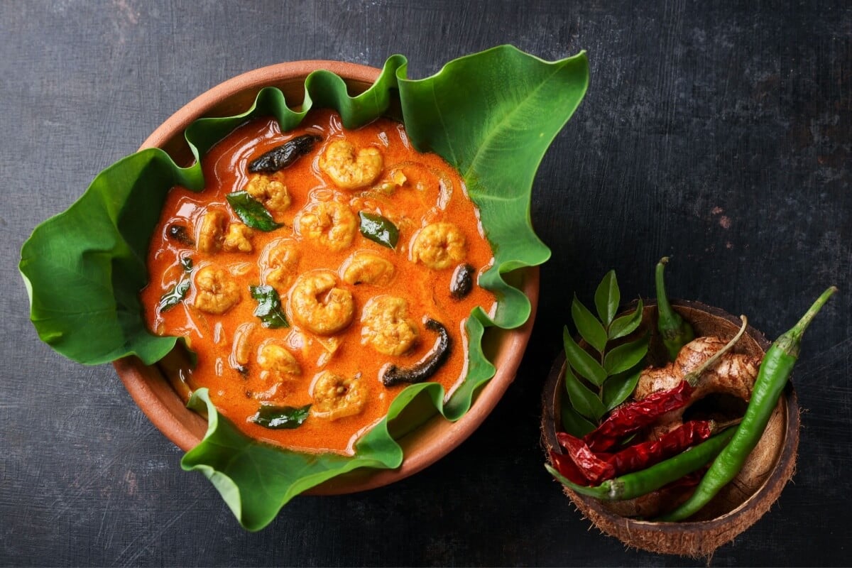 Camarão com manga ao curry (Imagem: Santhosh Varghese | Shutterstock)
