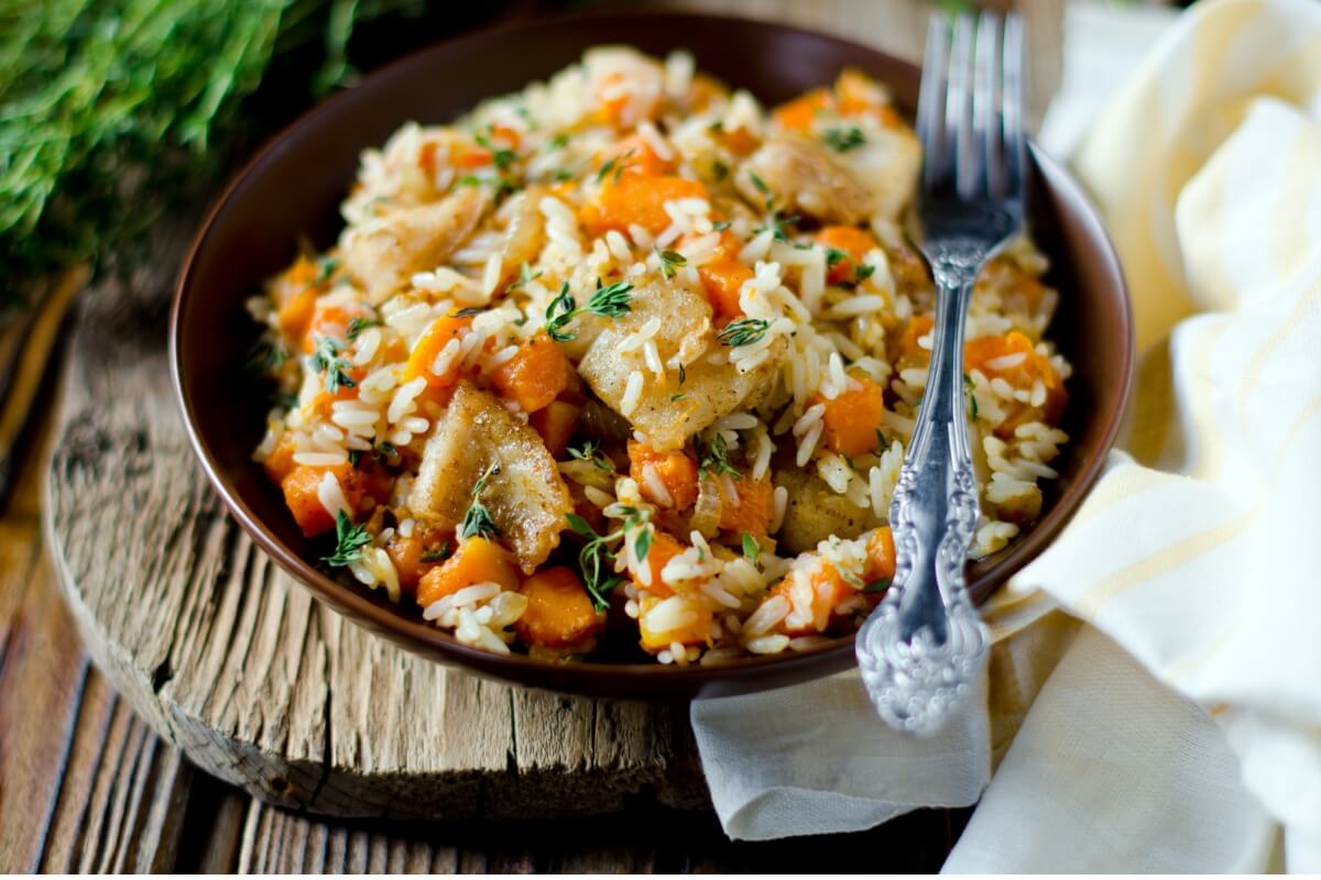 Arroz com abóbora e bacalhau (Imagem: teleginatania | Shutterstock)