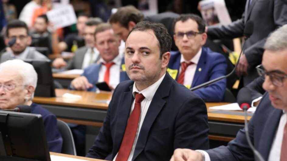 Glauber Braga corre risco de cassação