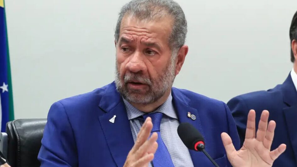 Carlos Lupi (Foto: Lula Marques, Agência Brasil)