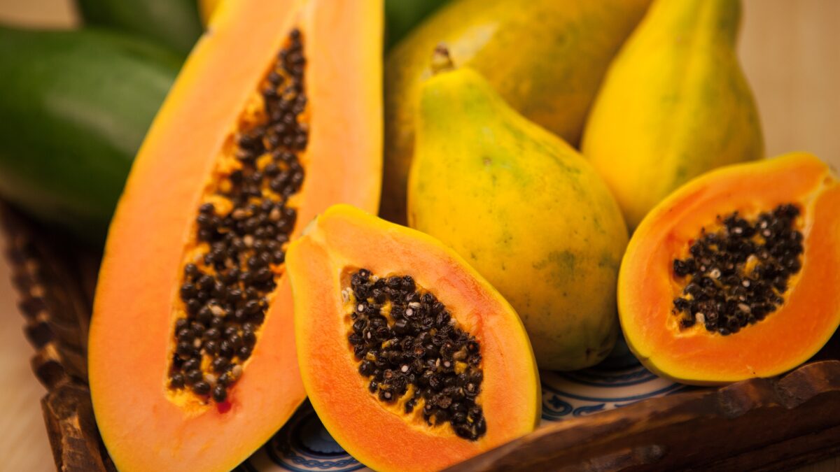 Refresque seu dia: a incrível raspadinha de mamão com gengibre