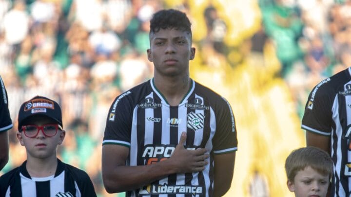 Alisson esteve no Figueirense em 2024 e deve ser anunciado pelo Sporting (Foto: Patrick Floriani/FFC)