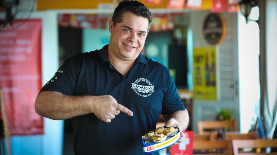 Restaurante de ostras aposta em receita francesa para ganhar o Comida di Buteco em Florianópolis