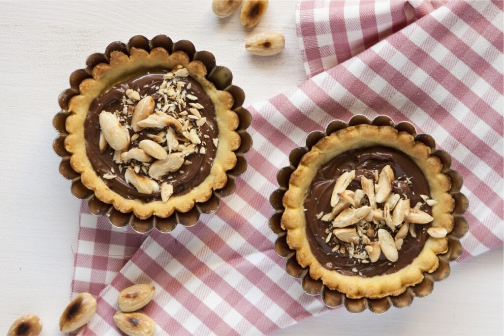 Torta de amêndoas com chocolate (Imagem: Cristina Buldrini | Shutterstock)