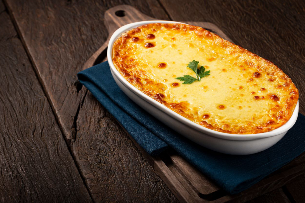 Escondidinho de bacalhau (Imagem: WS-Studio | Shutterstock)