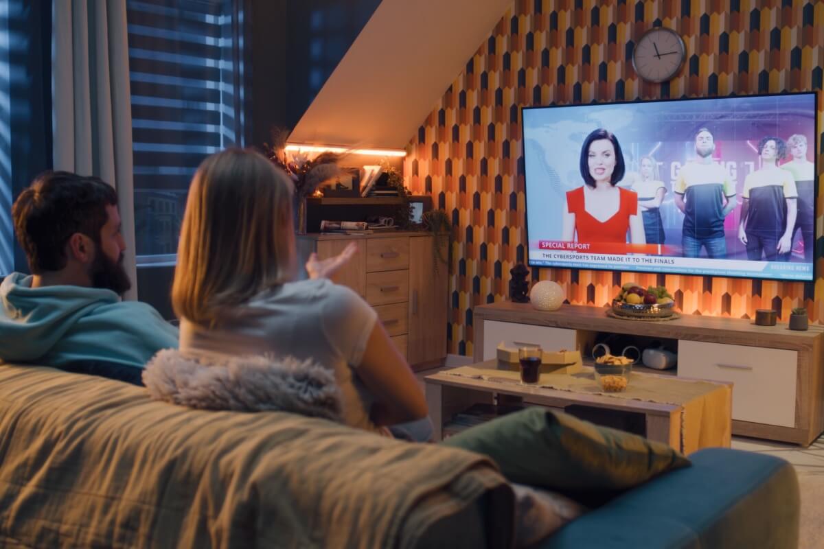Filmes sobre jornalistas mostram como o compromisso com a informação pode mudar o rumo da história (Imagem: Frame Stock Footage | Shutterstock)