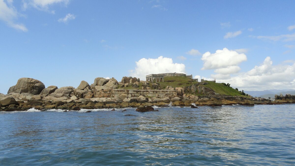 Ilha é considerada patrimônio histórico (Foto: UFSC, Divulgação)