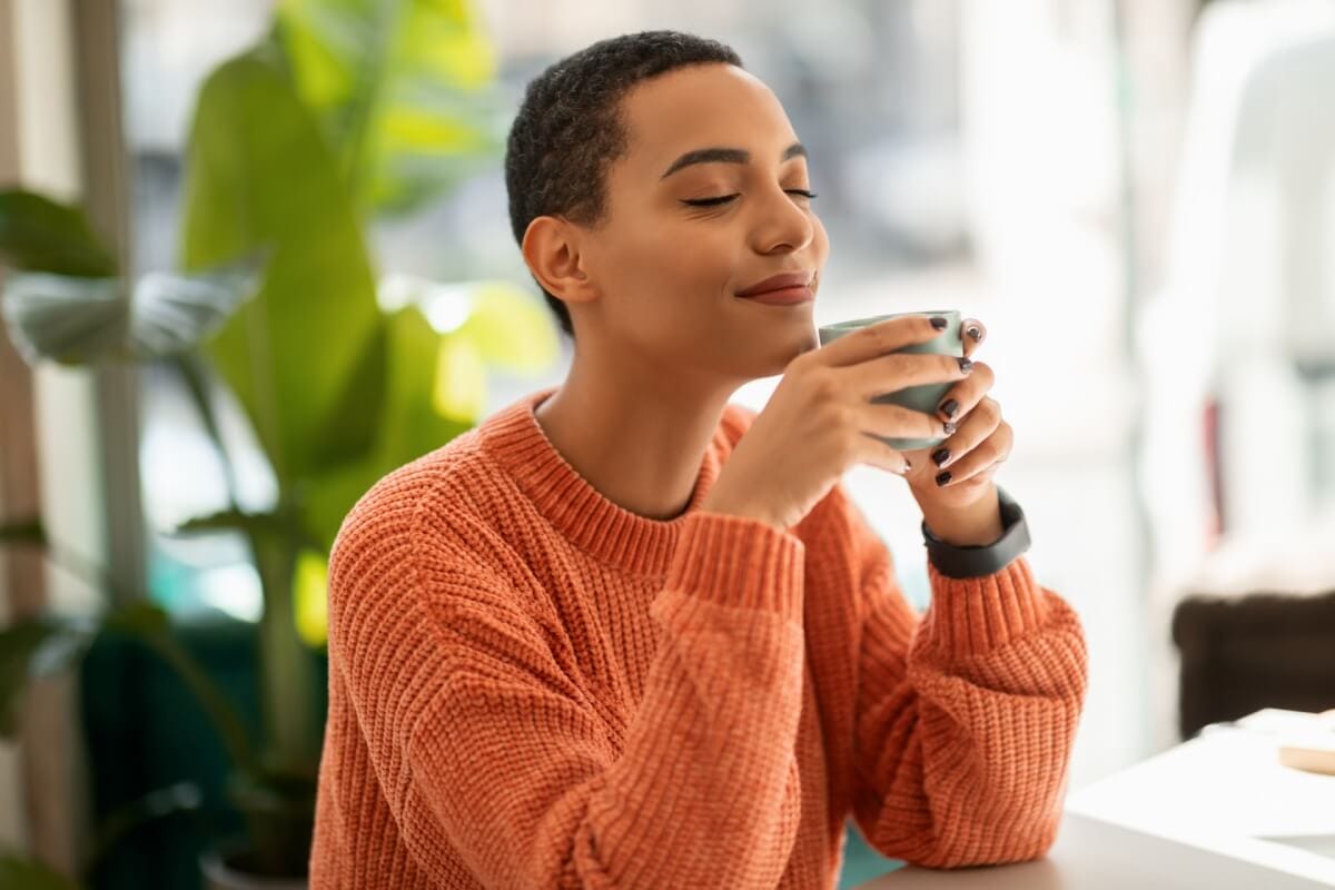 O Brasil é o segundo maior consumidor de café do mundo (Imagem: Prostock-studio | Shutterstock)
