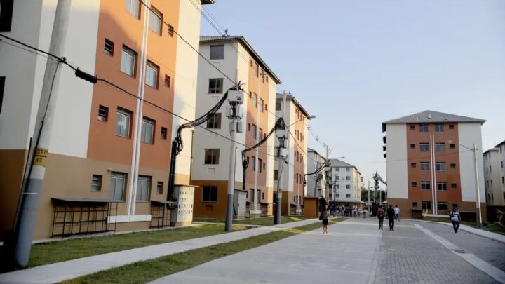 Minha Casa, Minha Vida terá nova faixa destinada a famílias com rendas maiores (Foto: Fernando Frazão, Agência Brasil)