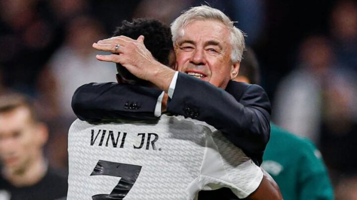 Carlo Ancelotti e Vini Jr. ganharam juntos duas Champions League pelo Real Madrid (Foto: divulgação, Real Madrid CF)