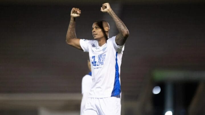 Avaí recebe a Chapecoense neste sábado (24), em Florianópolis, pela Série B do Campeonato Brasileiro