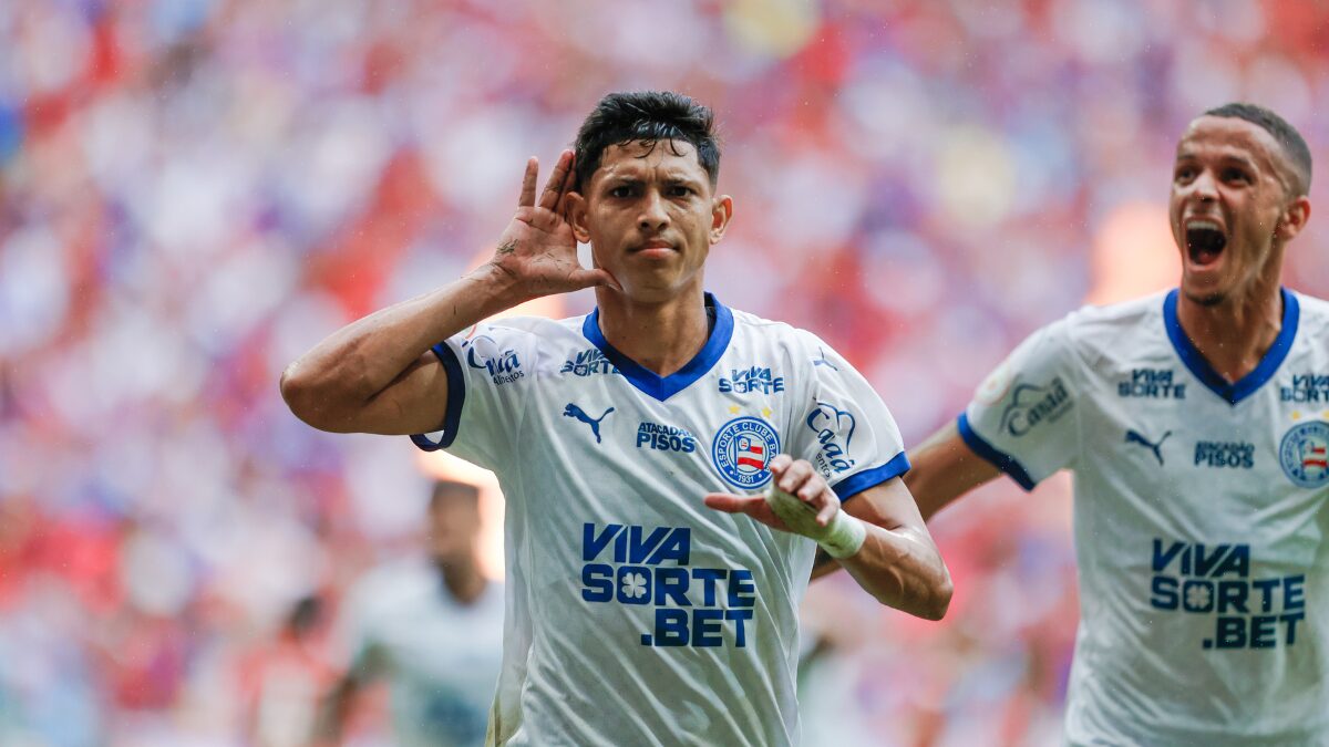 Jogador do Bahia comemorando gol pela 9ª rodada da Série A do Campeonato Brasileiro