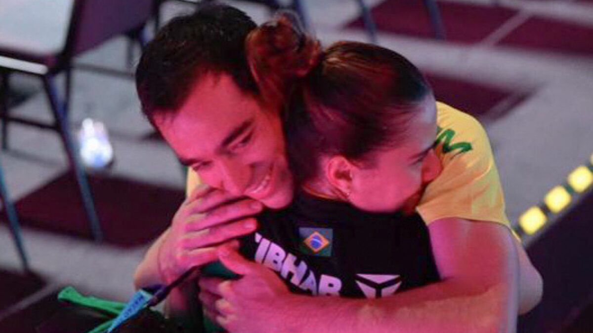 Dupla no tênis de mesa e no amor Quem são Hugo Calderano e Bruna Takahashi (2) (Foto: Divulgação, ITTF)