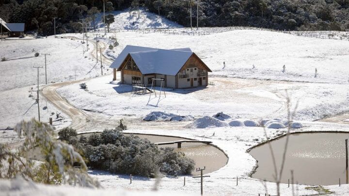 Neve em Rancho Queimado, em 2013 (Foto: Guto Kuerten, Arquivo DC)