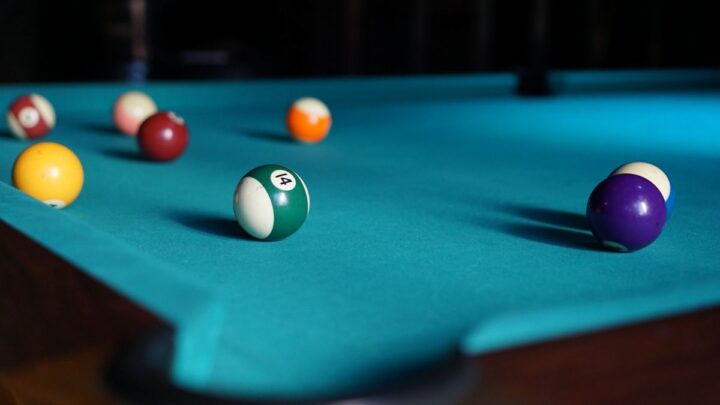 Homem foi encontrado morto em uma mesa de sinuca. Imagem ilustrativa (Foto: Pixabay)