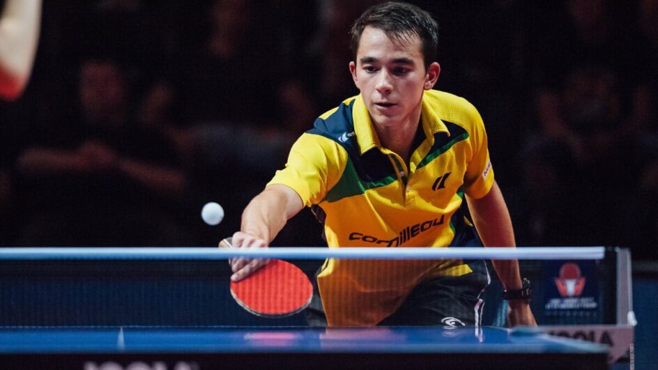 Hugo Calderano jogando (Foto Divulgação, ITTF)