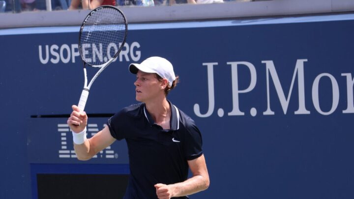 Jannik Sinner no US Open 2024 (Foto Hameltion, Wikimedia Commons, Reprodução)