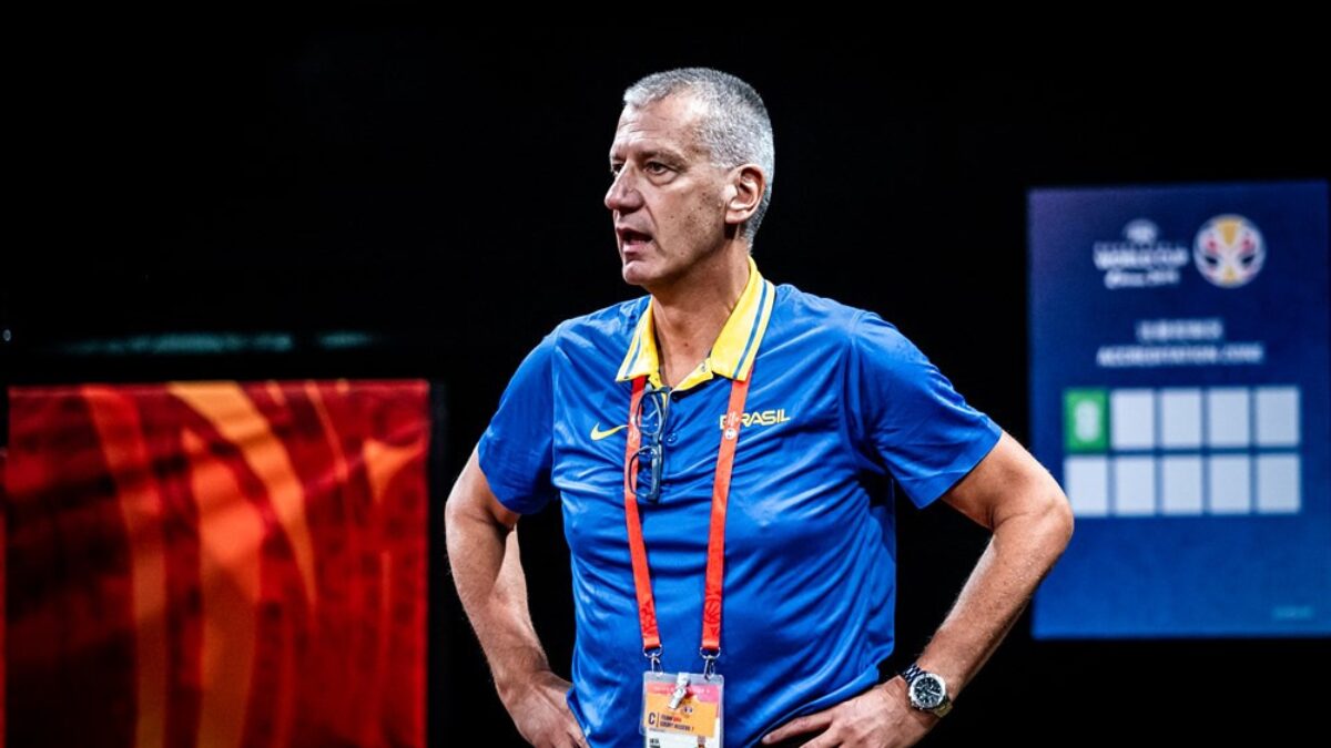 Seleção Brasileira de Basquete na Copa do Mundo da China - (Foto: Divulgação, FIBA)