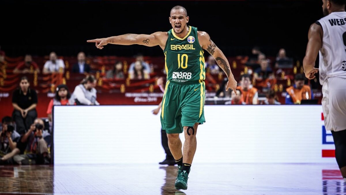 Seleção Brasileira de Basquete na Copa do Mundo da China - (Foto: Divulgação, FIBA)