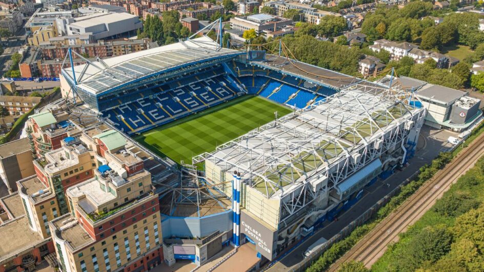 Stamford Bridge, casa do Chelsea - (Foto: Arne Müseler, Wikimedia Commons)