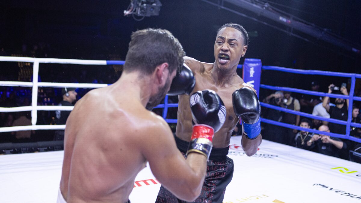 TZ da Coronel nocauteou Daniel Rocha no 1º round - (Fotos: Danilo Fernandes, Jhony Inácio)