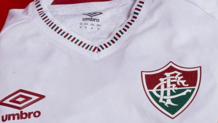 Novo uniforme do Fluminense - (Foto: Umbro e Lucas Merçon, FFC)