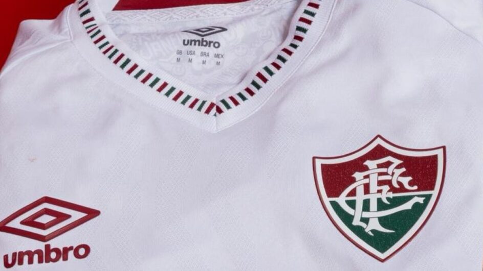 Novo uniforme do Fluminense - (Foto: Umbro e Lucas Merçon, FFC)