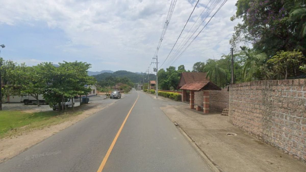 Acidente fatal entre duas motos ocorreu em Jaraguá do Sul (Foto: Google Maps, Reprodução)