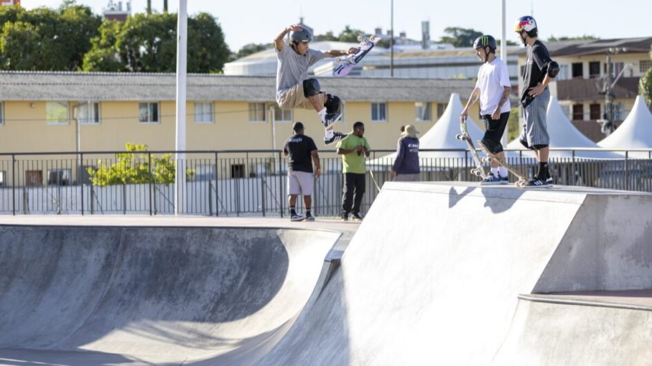 O skatista catarinense Pedro Carvalho vai competir em casa no STU Florianópolis (Foto: Divulgação, CBSK, Júlio Detefon)