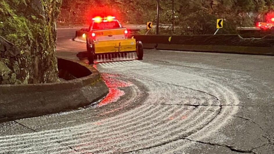 Por que uma tonelada de sal foi espalhada na Serra do Rio do Rastro, após neve em SC