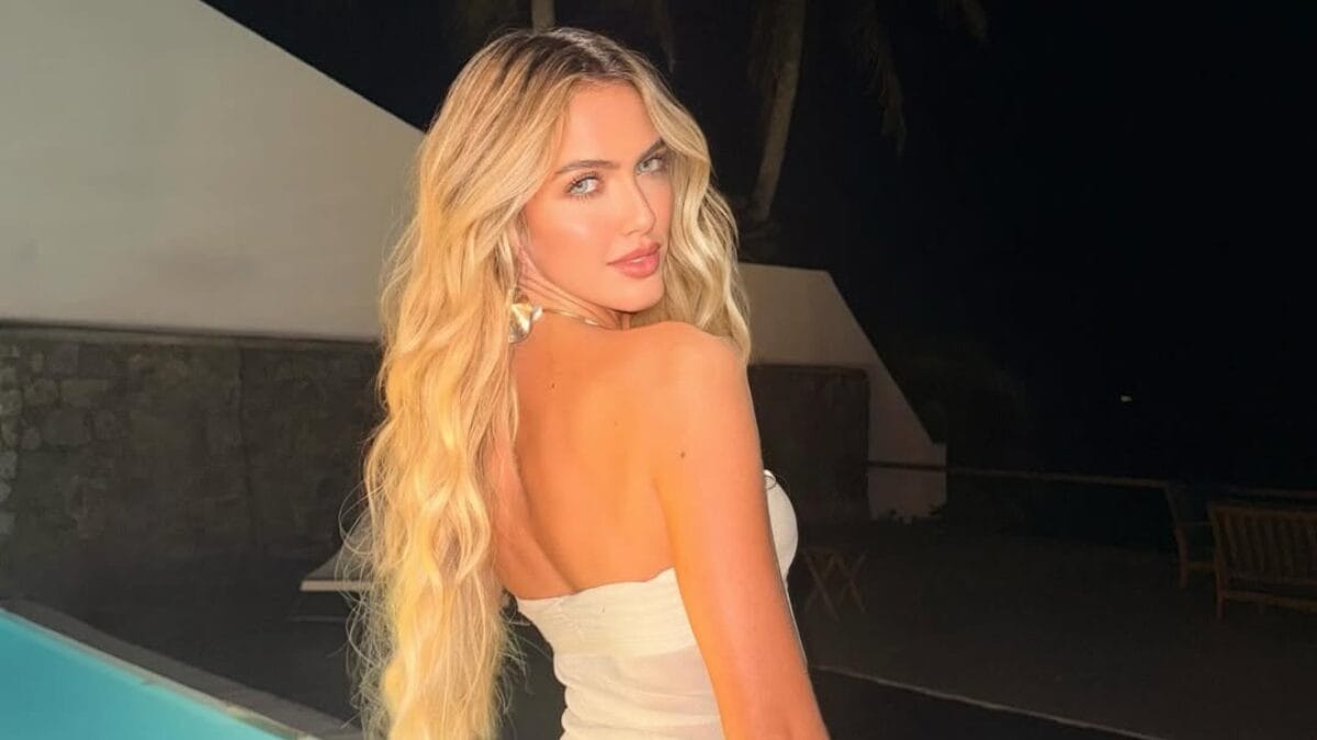 Promovida a Fla-esposa, modelo acompanha jogador do Flamengo sem assumir namoro 