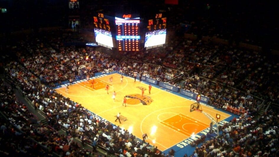 Quadra do Madison Square Garden receberá o confronto entre Knicks x Heat (Foto: Reprodução, Wikimedia Commons)