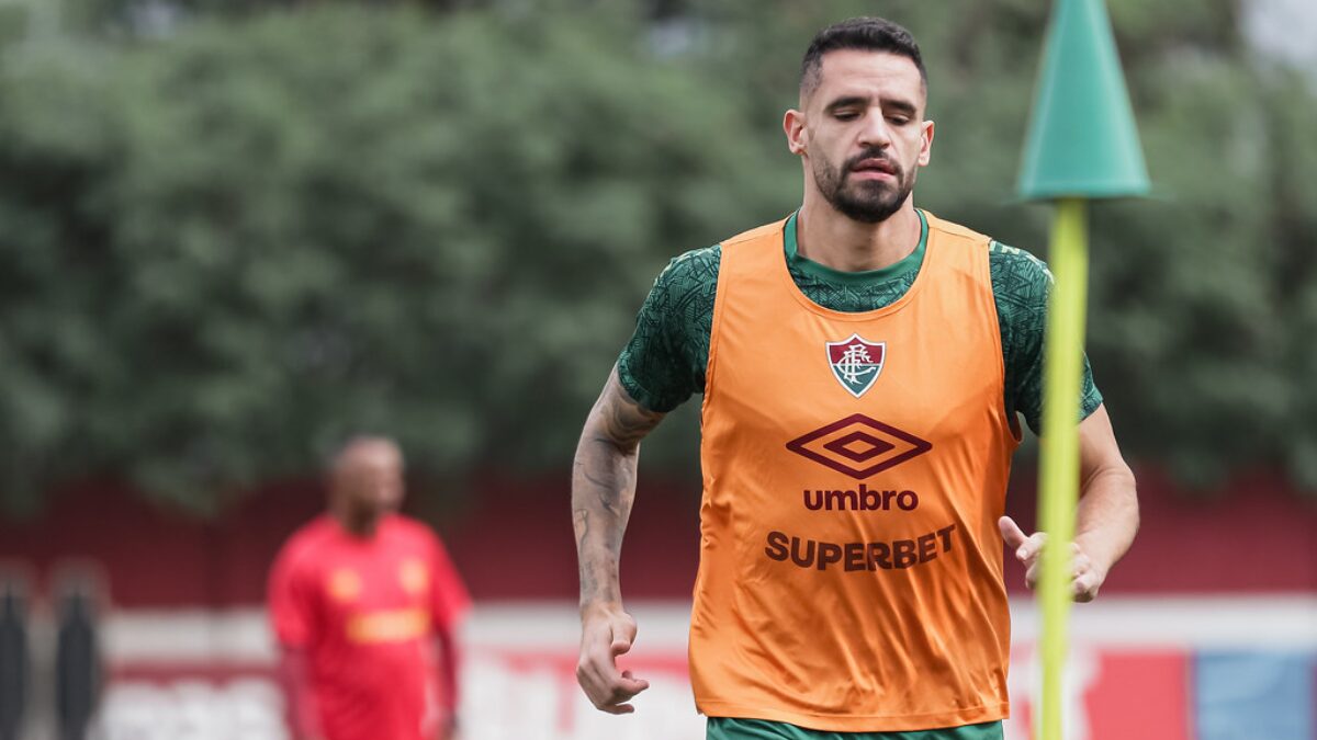 Renato Augusto treinando pelo Fluminense (Foto Lucas Merçon, FFC)