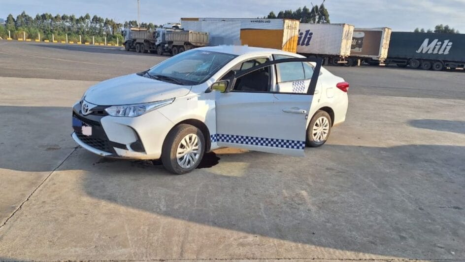Taxista foi alvo de tentativa de assalto em SC (Foto: CBMSC, Divulgação)