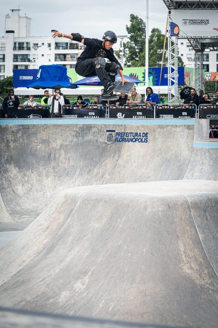 STU Florianópolis na pista do Skatepark do Abraão (Foto: Divulgação, STU)