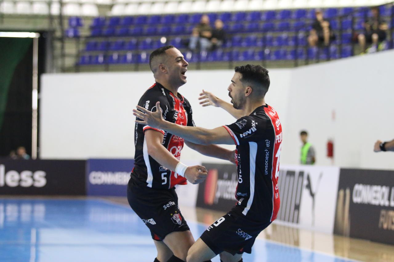 Joinville estreia com vitória contra Fantasmas na Libertadores de