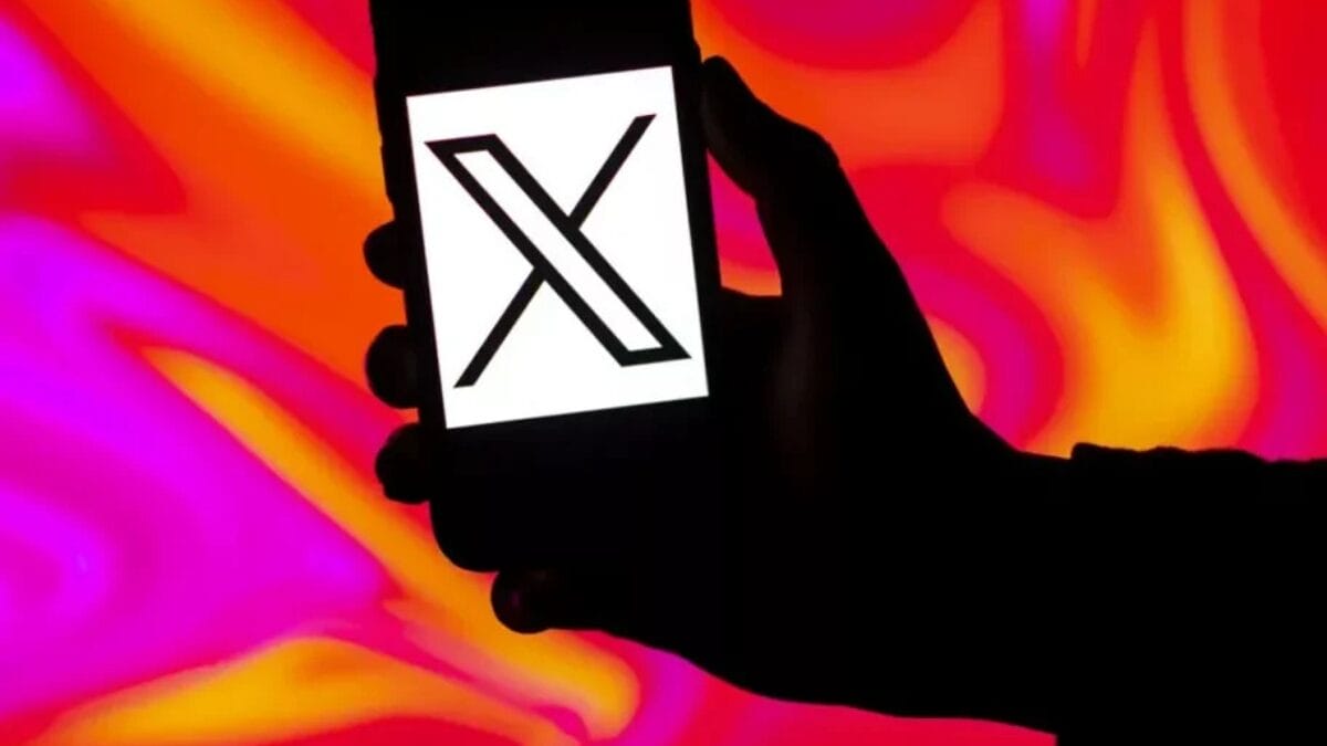 XTwitter está fora do ar Rede social enfrenta instabilidade