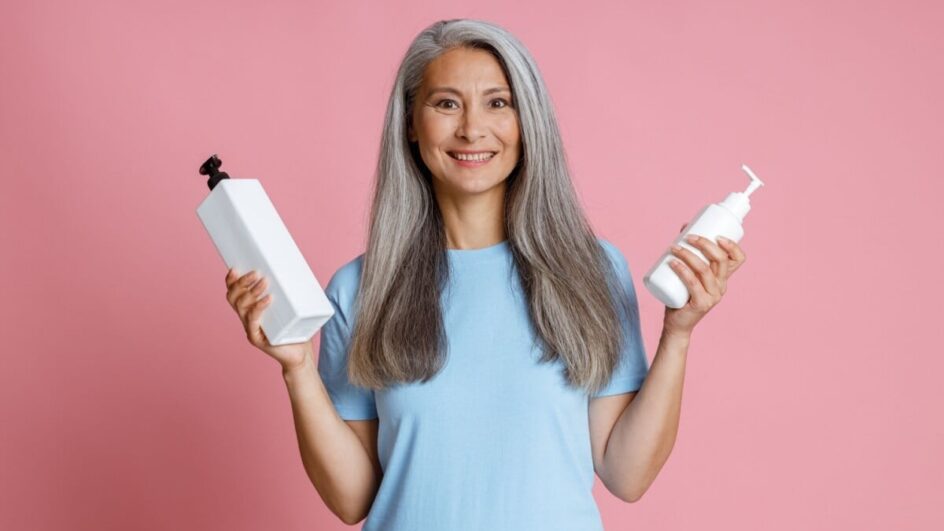 Os cabelos mudam com o tempo, mas podem continuar sendo fonte de autoestima (Imagem: Yaroslav Astakhov | Shutterstock)