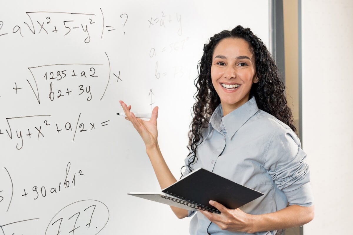 É possível aprender matemática de forma leve e divertida (Imagem: SistersStock | Shutterstock)