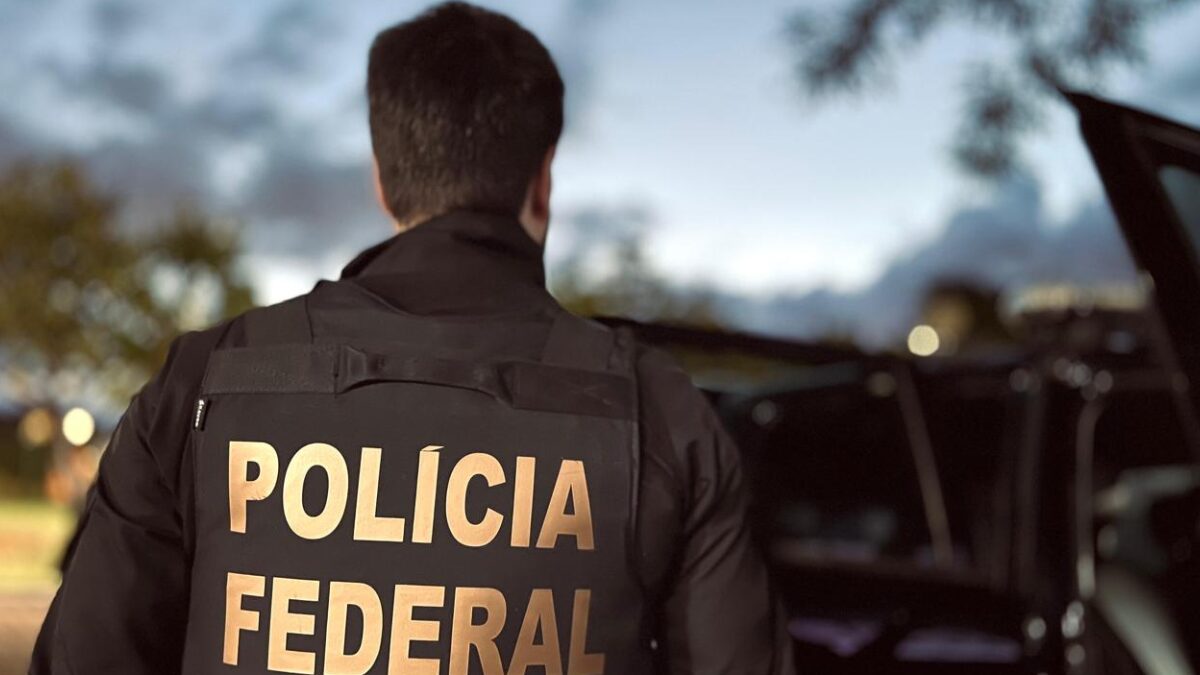 Salários vão até R$ 26,8 mil (Foto: PF, Divulgação)