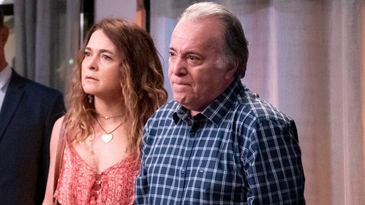 Abel terá três elos fracos dentro de casa em Dona de Mim
