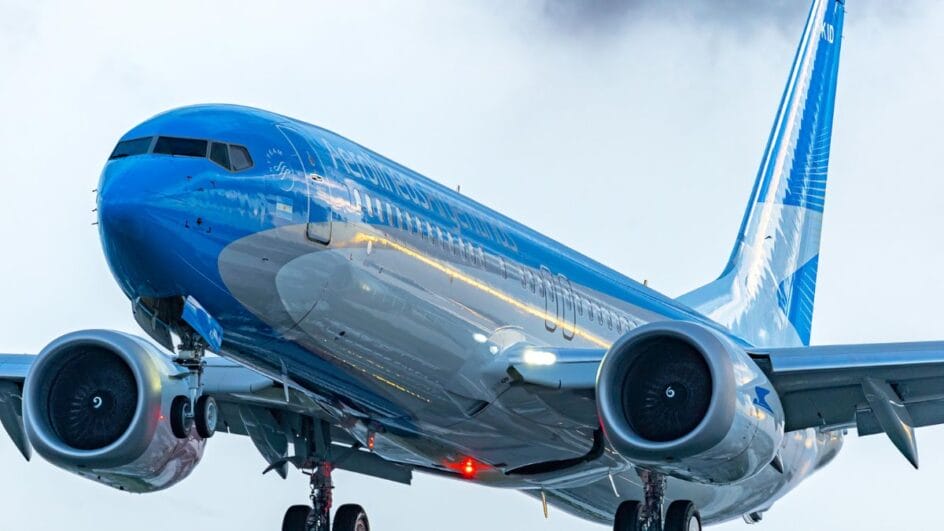 Aerolíneas teve voos limitados por decisão da Anac divulgada nesta quinta-feira (Foto: Aerolineas, Divulgação)